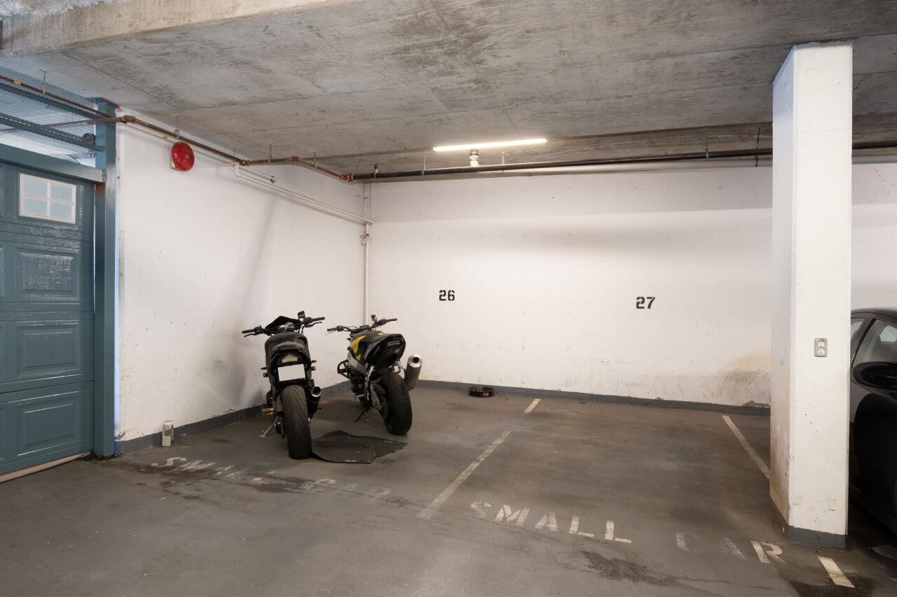 Listing Image 30
