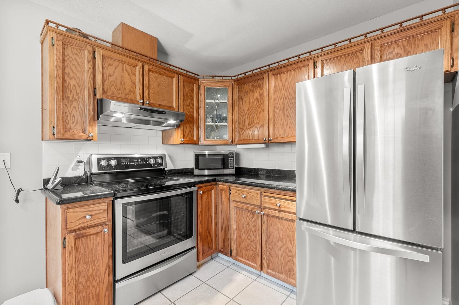Listing Image 8