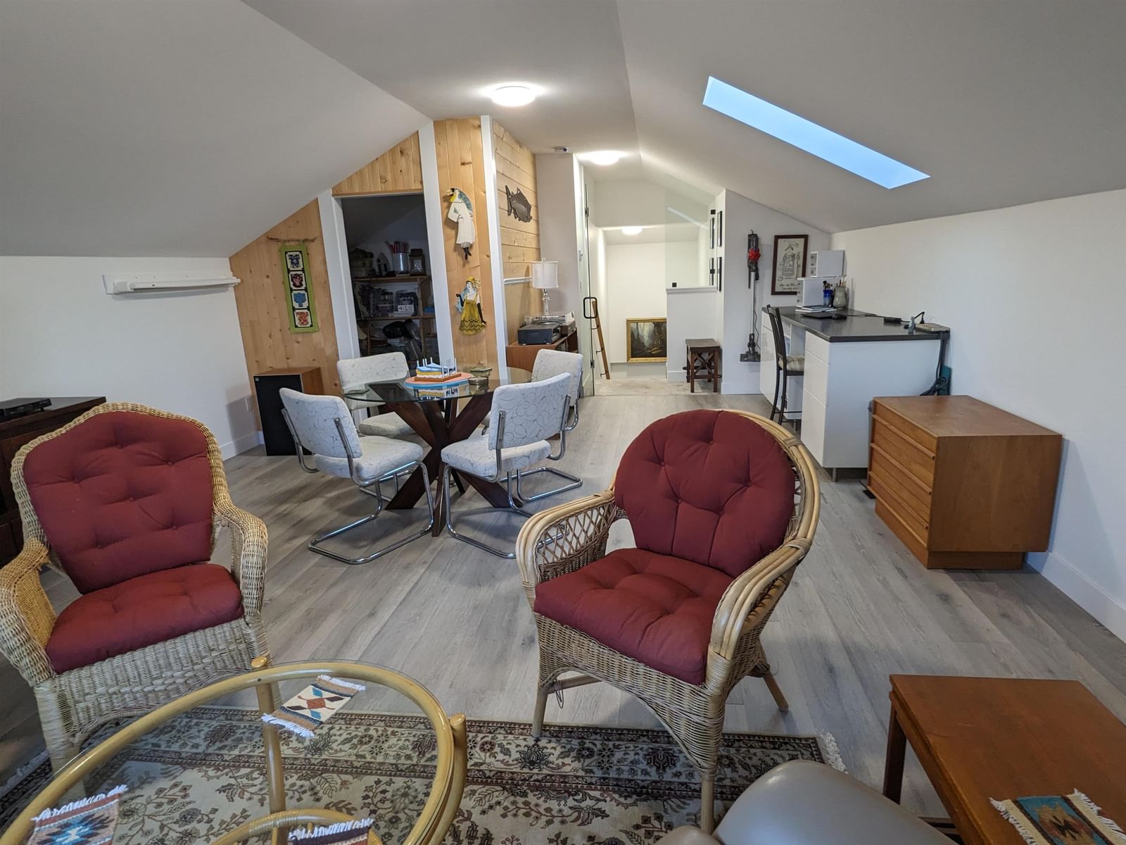Listing Image 14