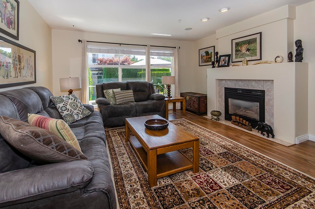 Listing Image 17