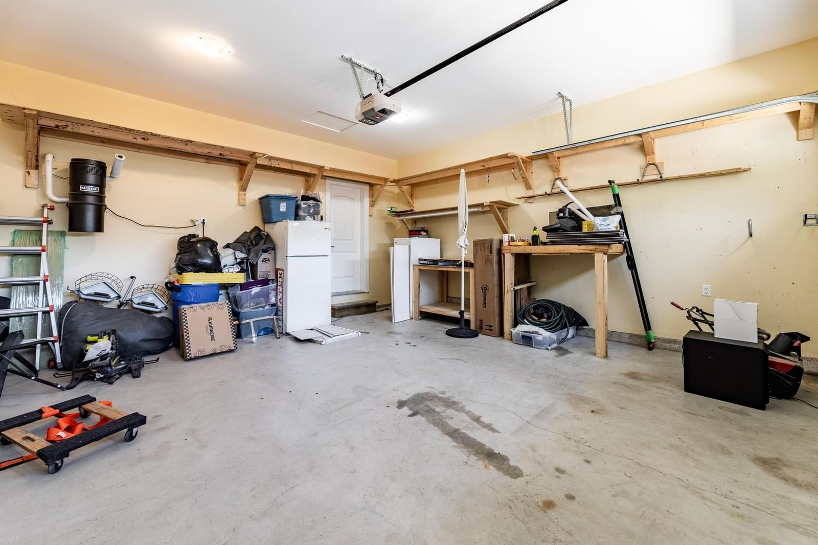 Listing Image 18