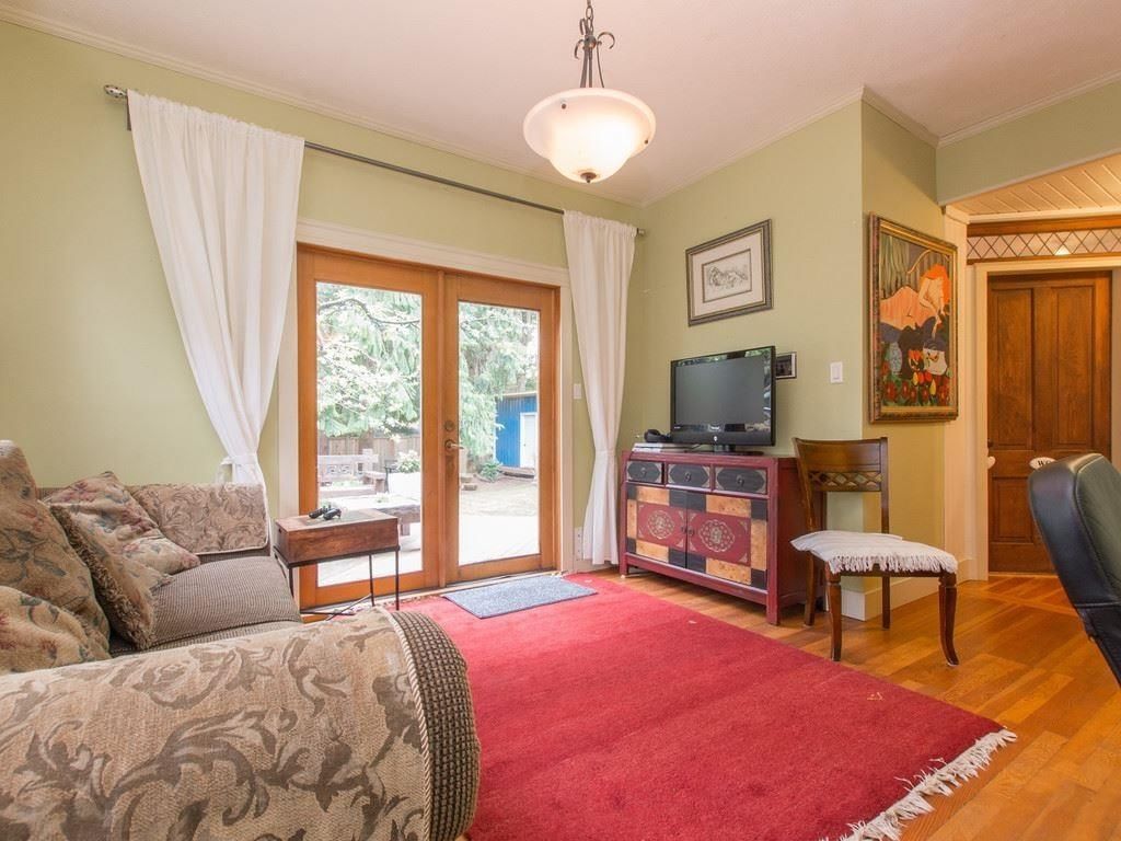 Listing Image 10