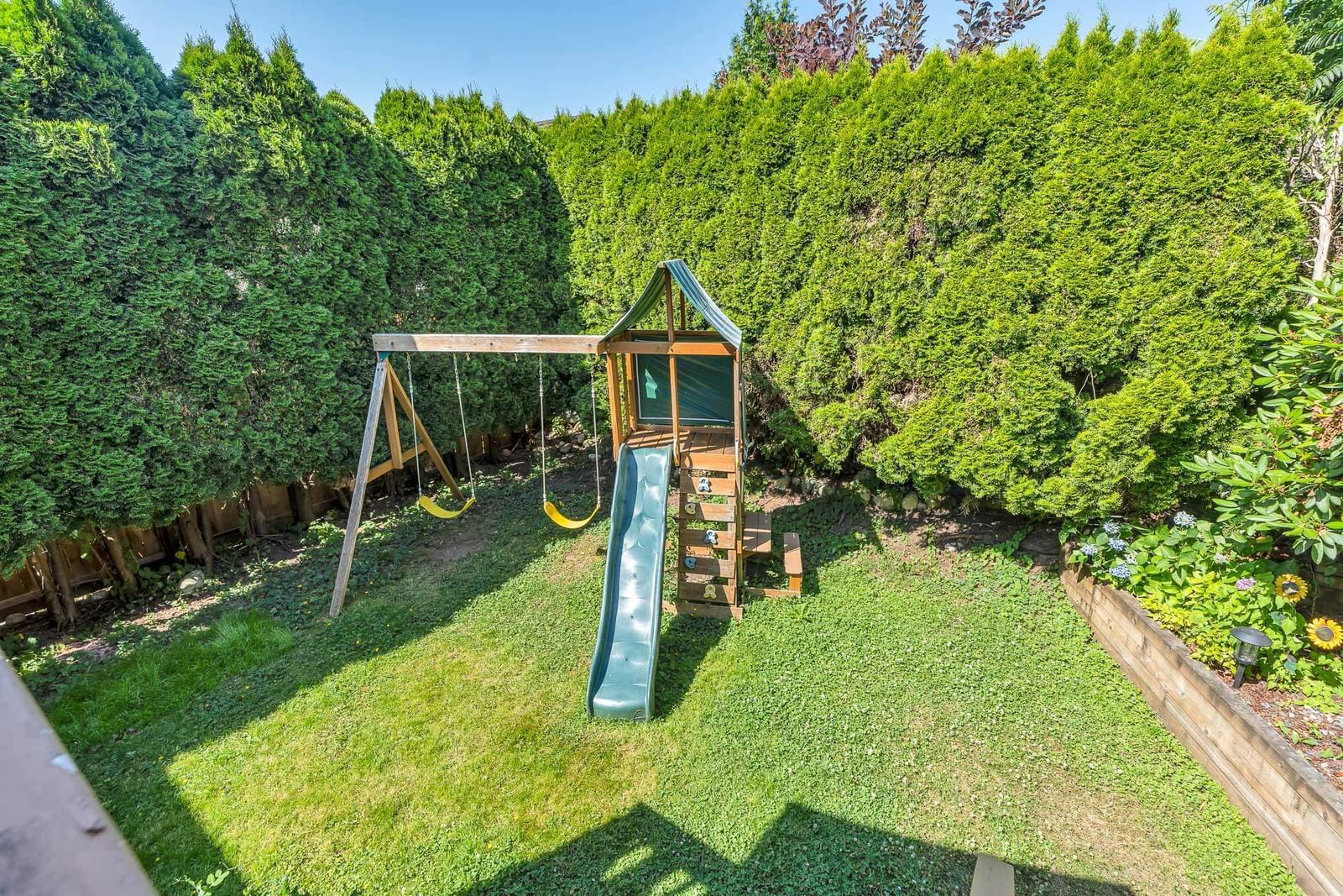 Listing Image 37