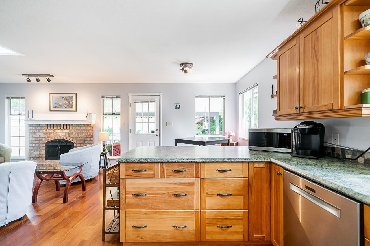 Listing Image 15