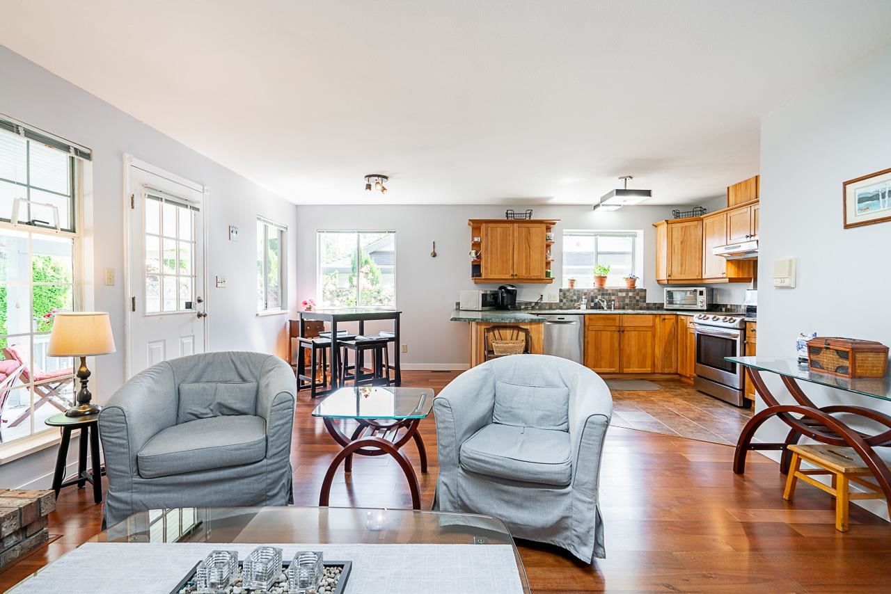 Listing Image 19