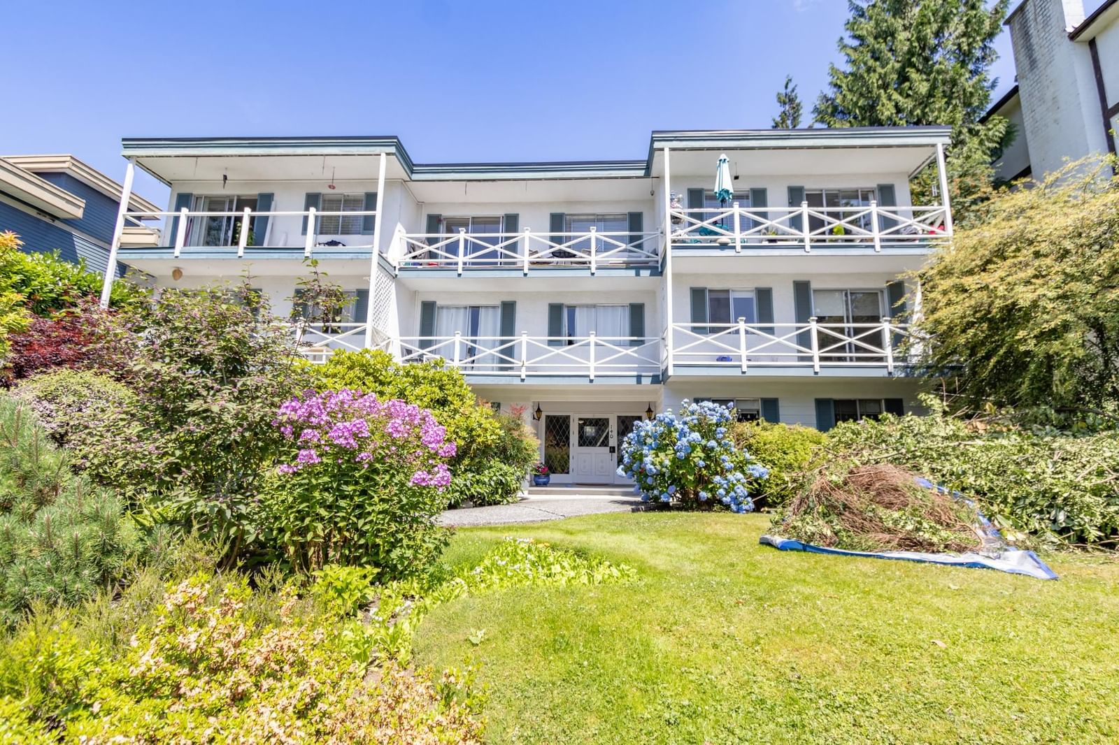Listing Image 12