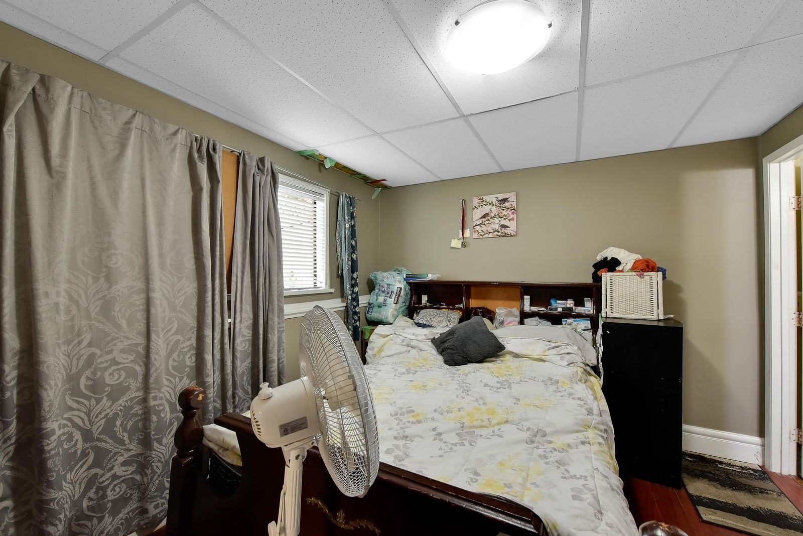 Listing Image 19