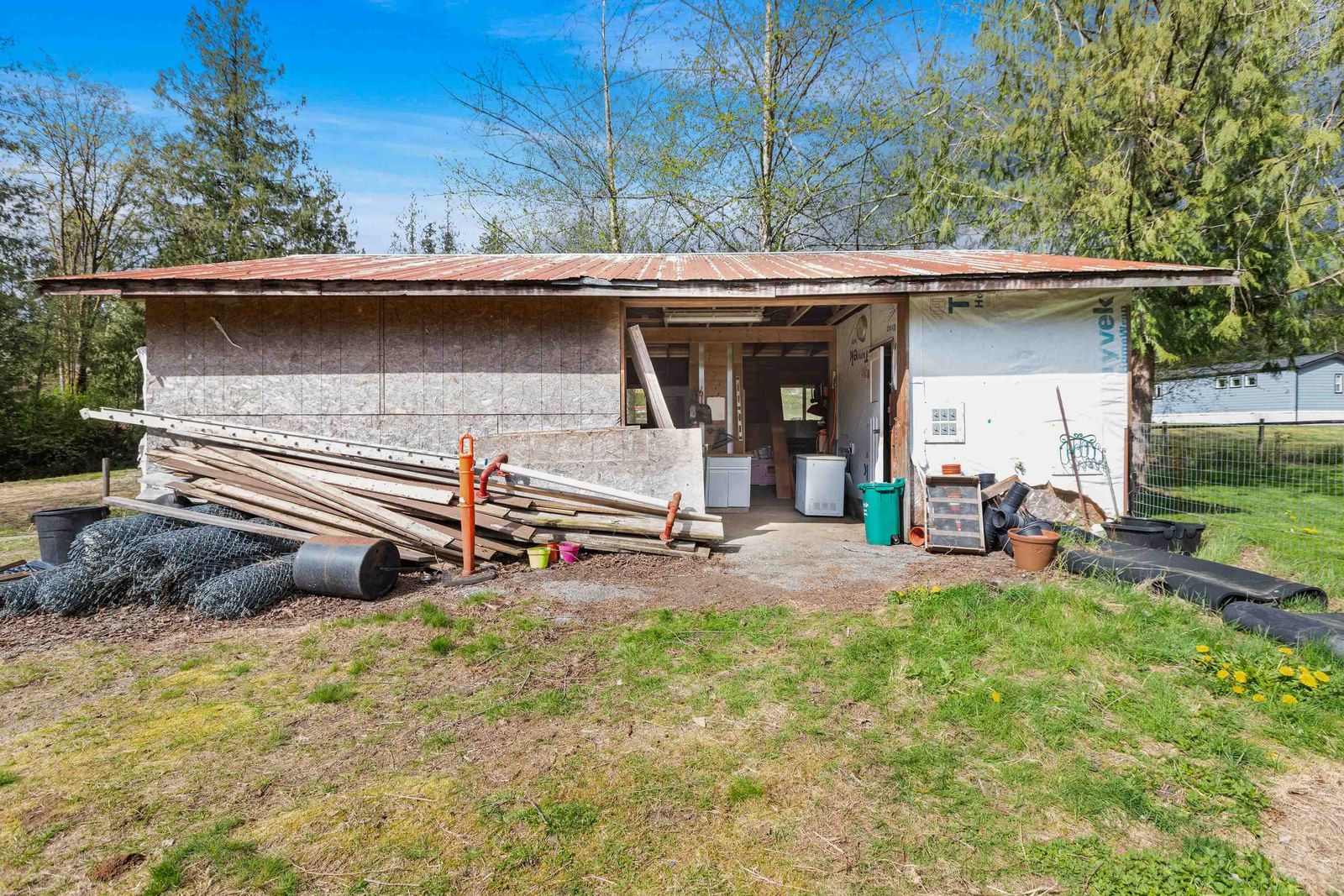 Listing Image 16