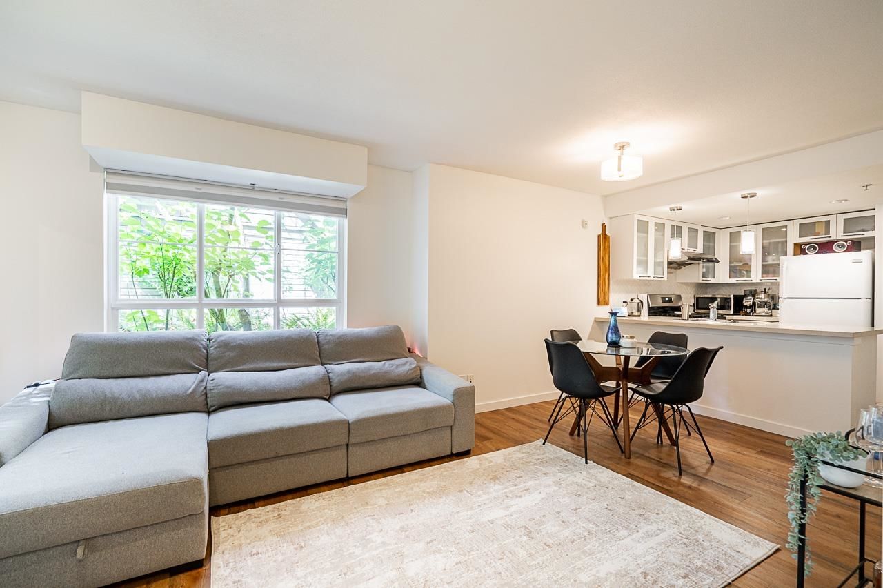 Listing Image 10