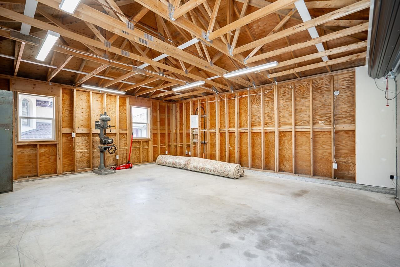 Listing Image 33
