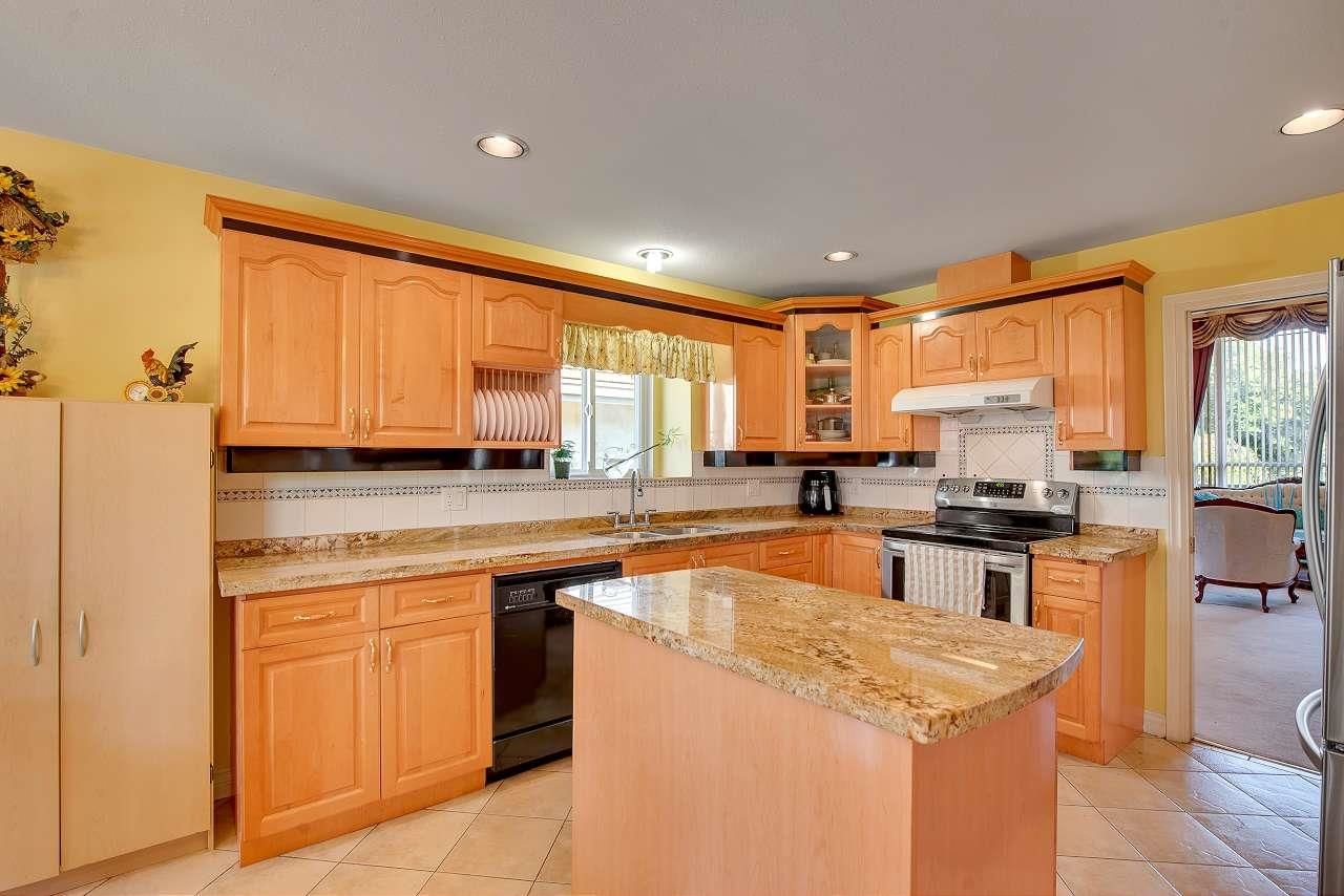 Listing Image 9