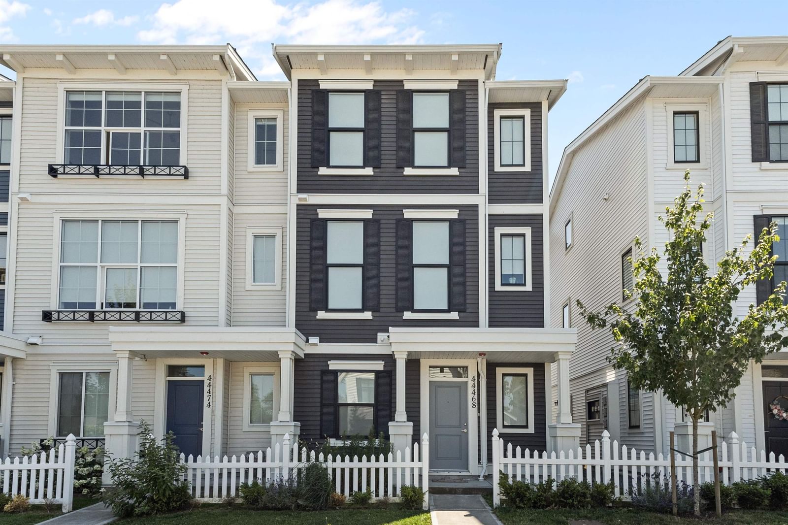 Listing Image 1