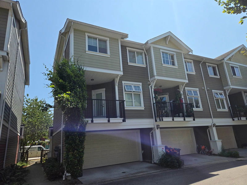 1135 Ewen Avenue #10, New Westminster, British Columbia (MLS R2905192)