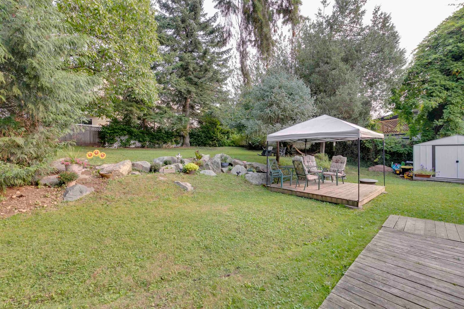 Listing Image 17
