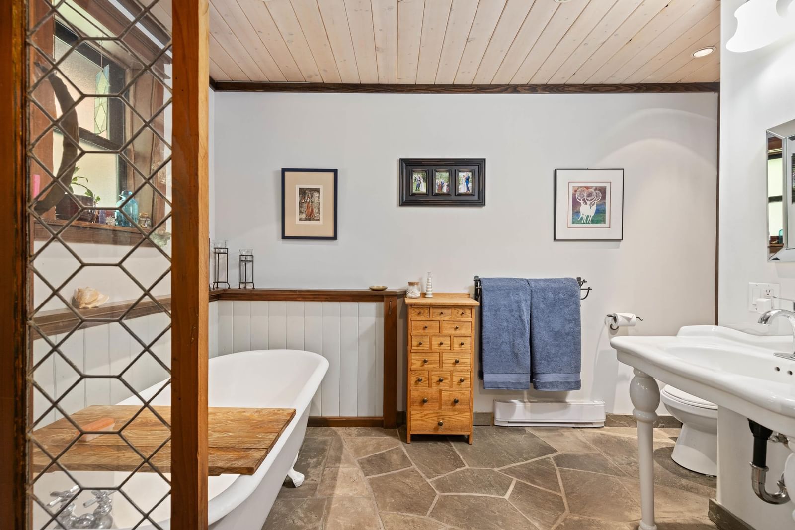 Listing Image 13