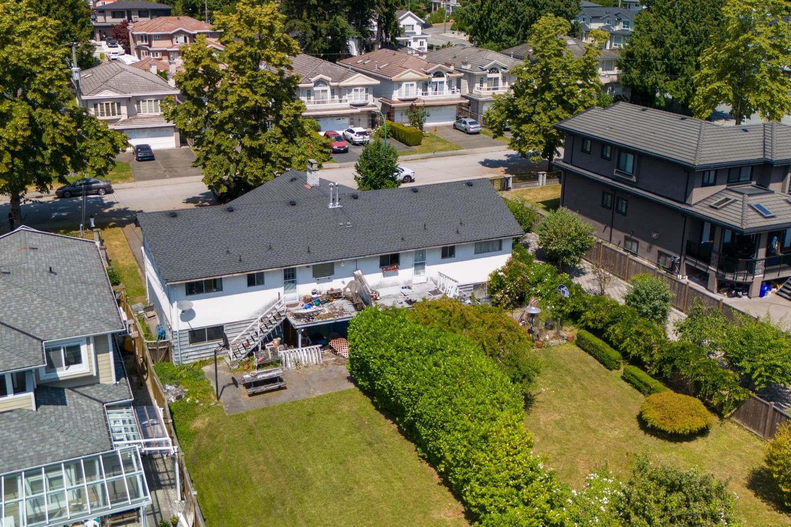 Listing Image 5