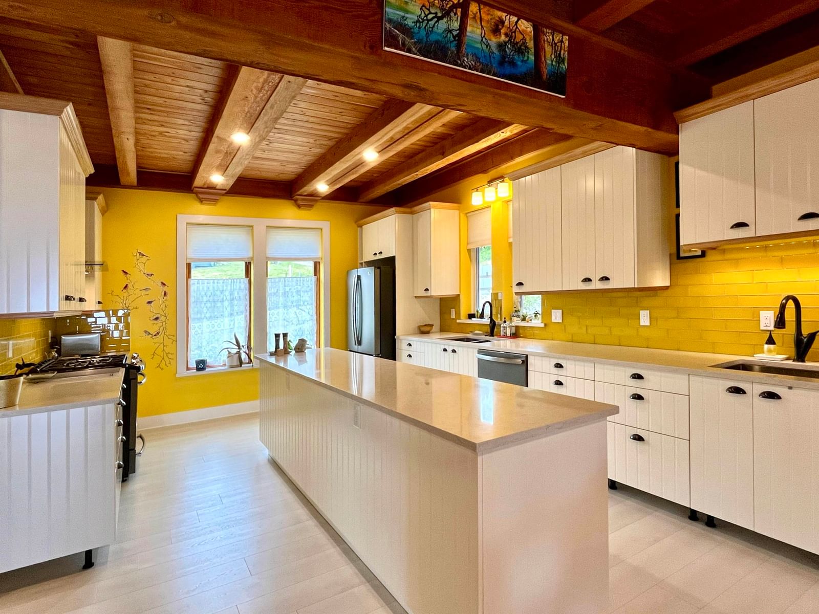 Listing Image 11