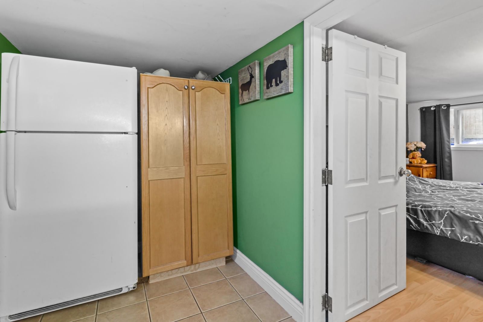 Listing Image 16