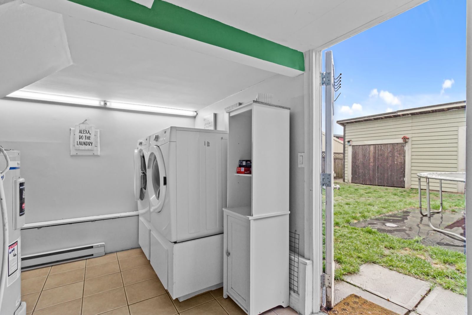 Listing Image 20