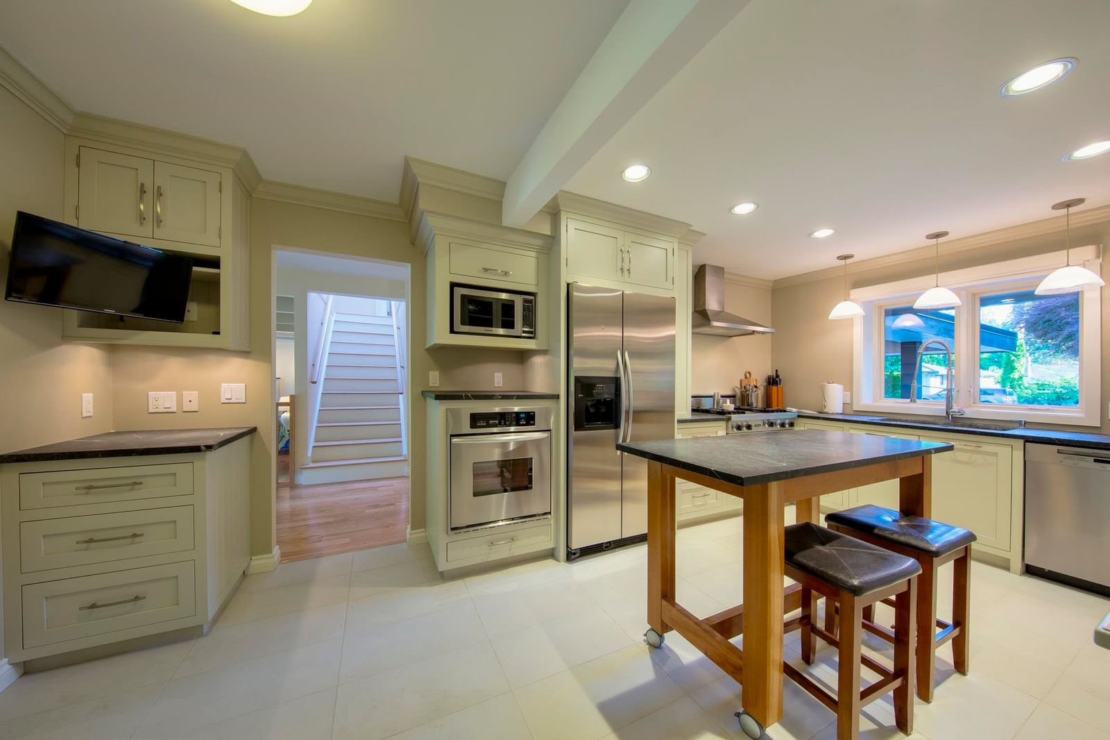 Listing Image 21