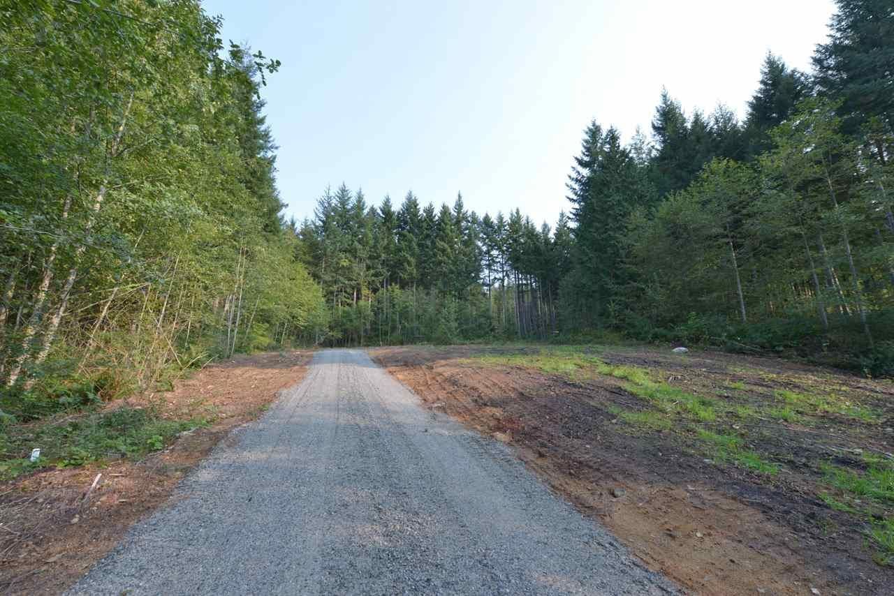 Listing Image 8