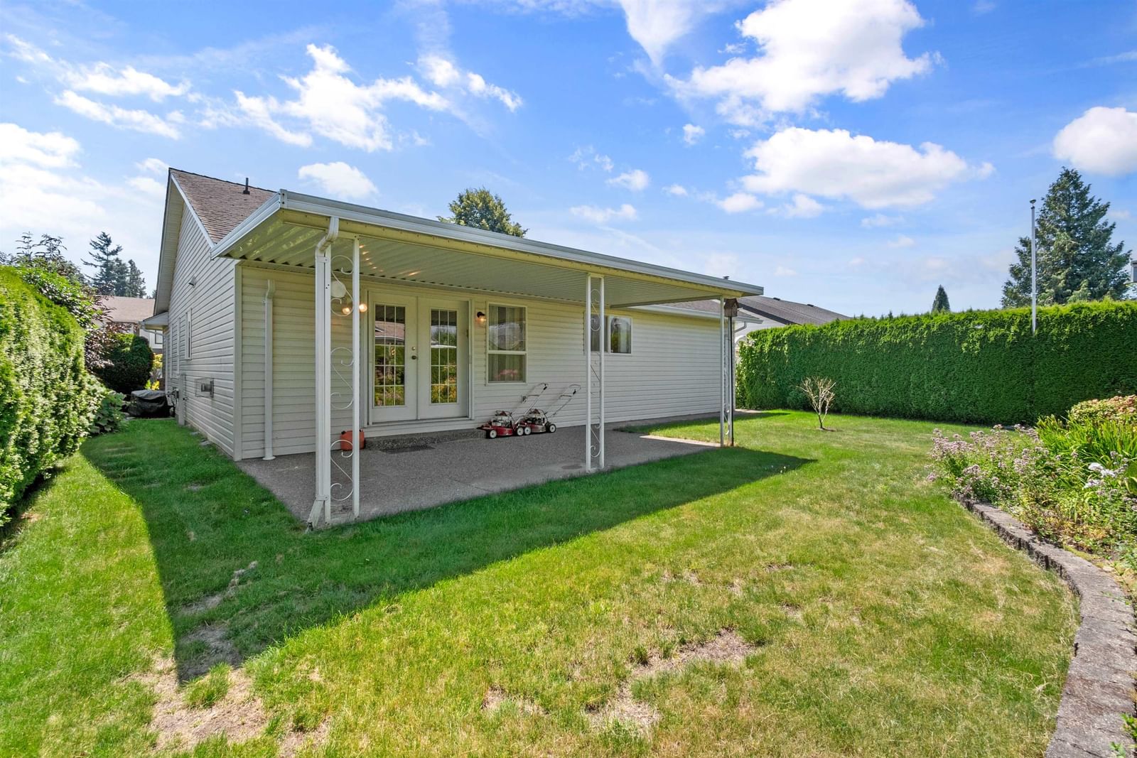 Listing Image 20