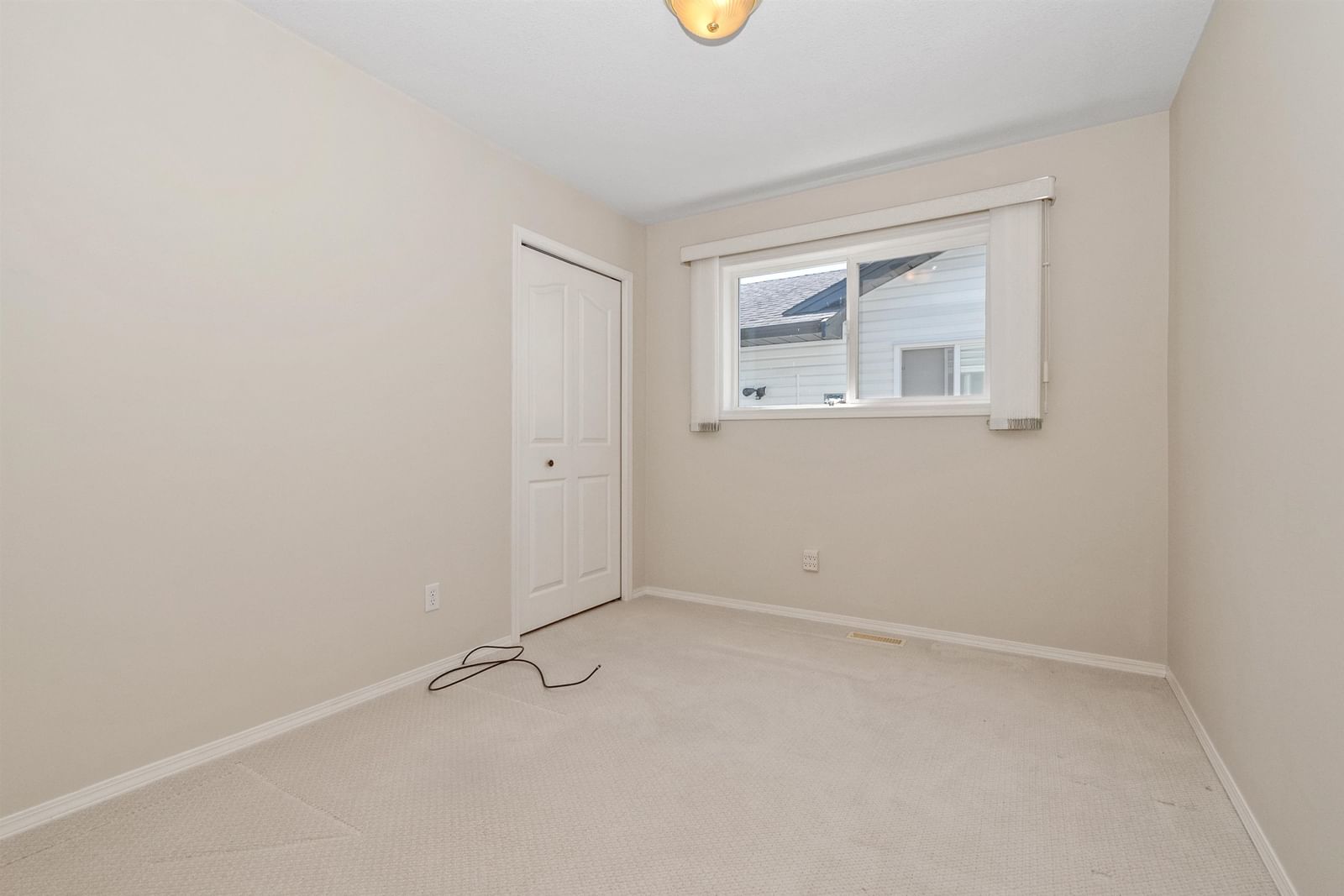 Listing Image 28