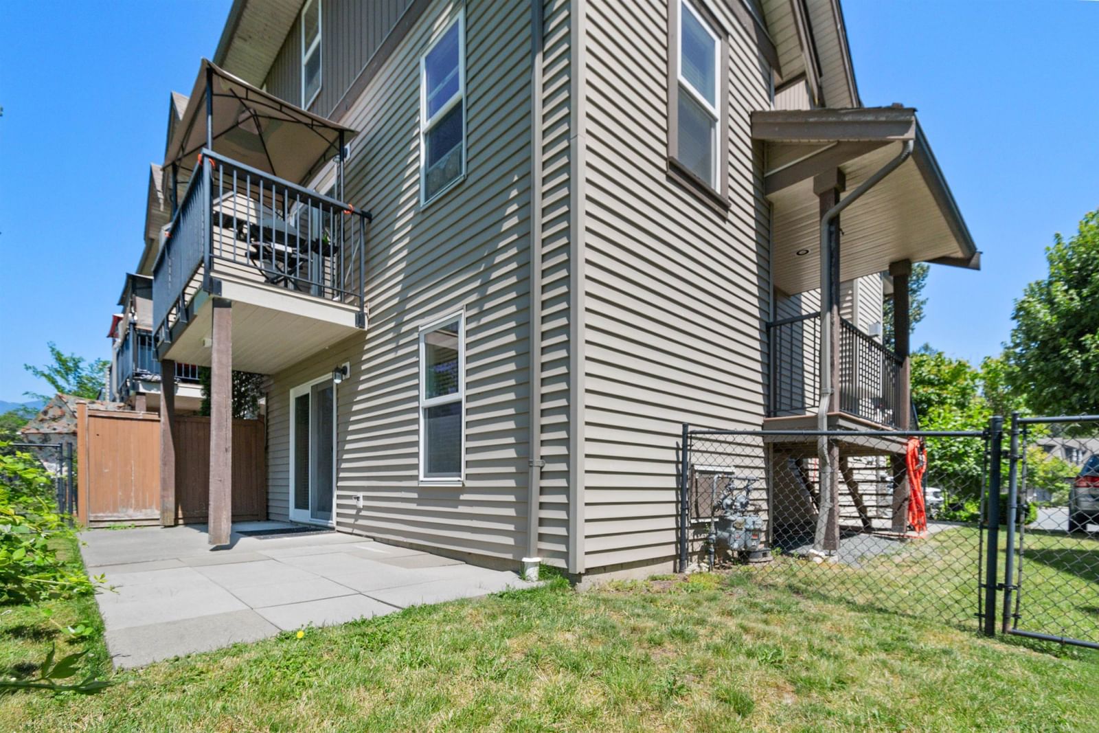 Listing Image 28