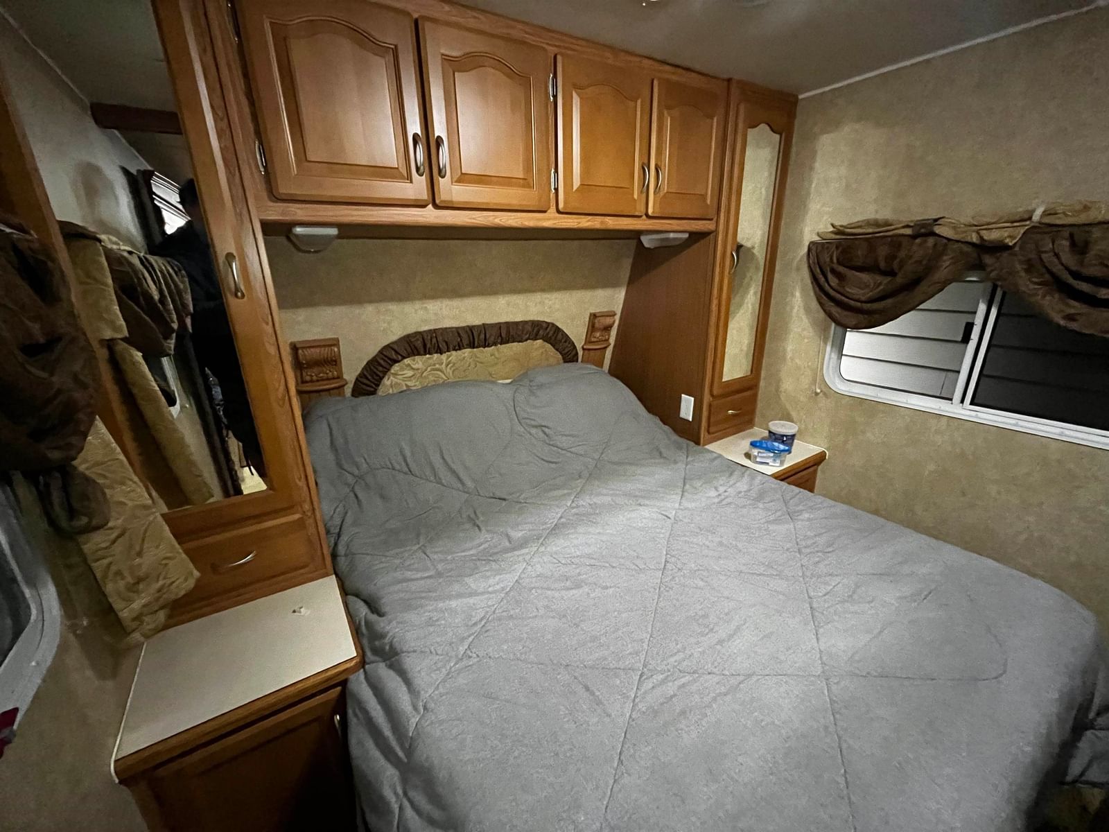 Listing Image 22