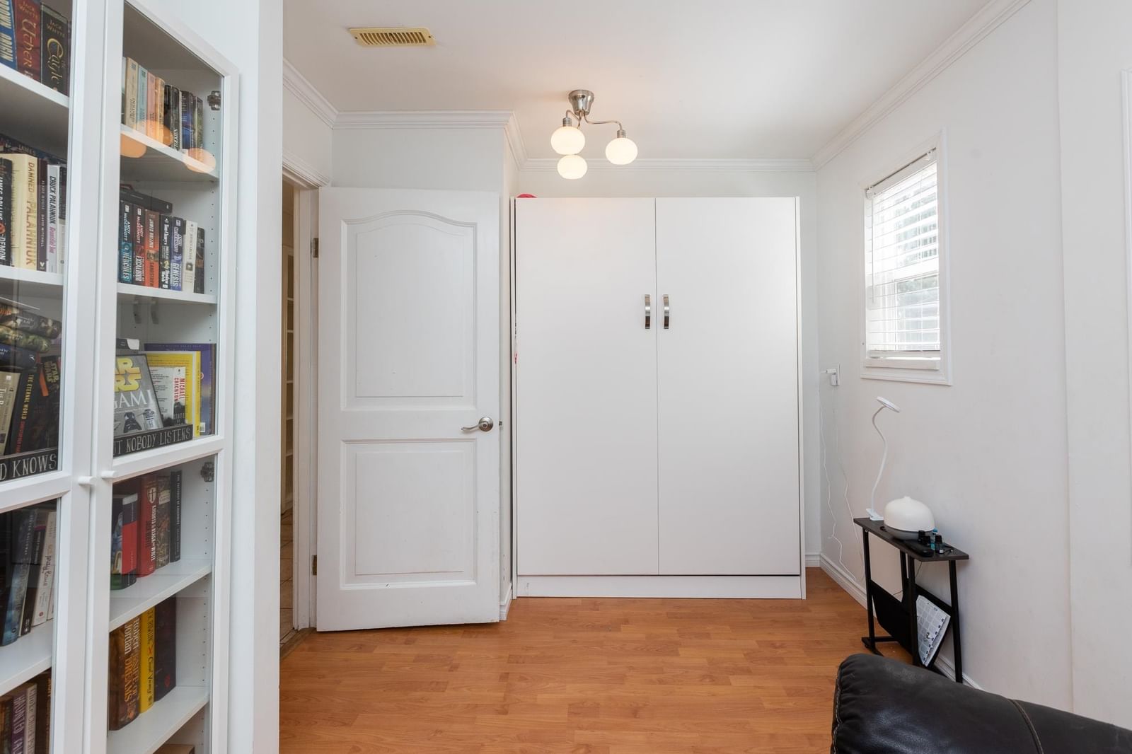 Listing Image 18