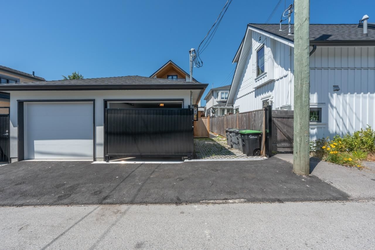 Listing Image 30
