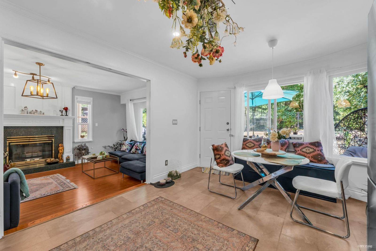 Listing Image 16