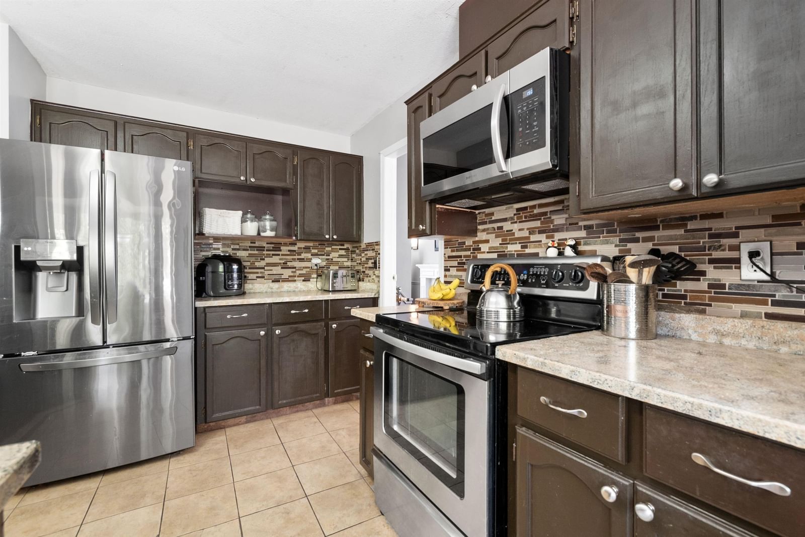 Listing Image 15