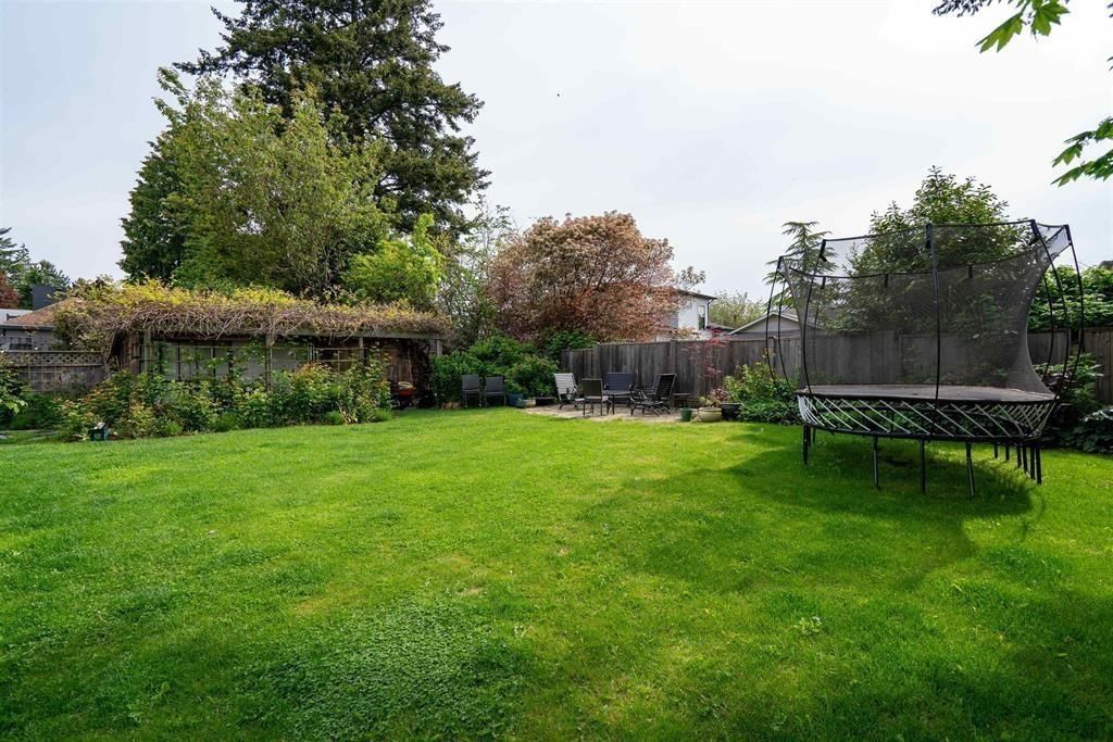 Listing Image 14