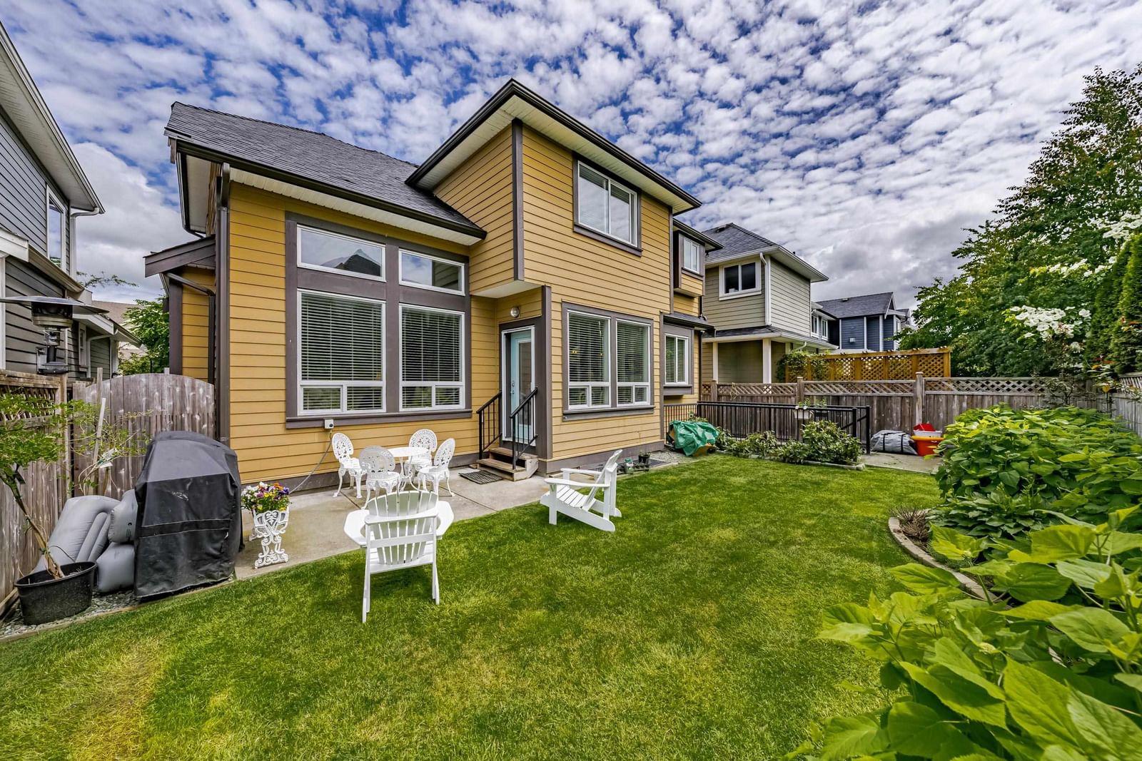 Listing Image 23