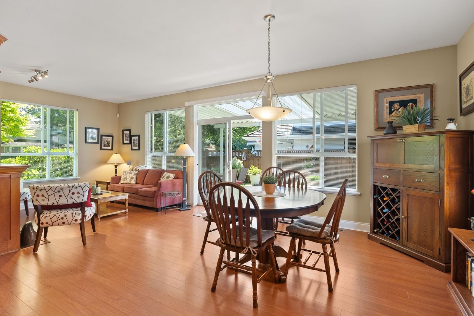 Listing Image 14