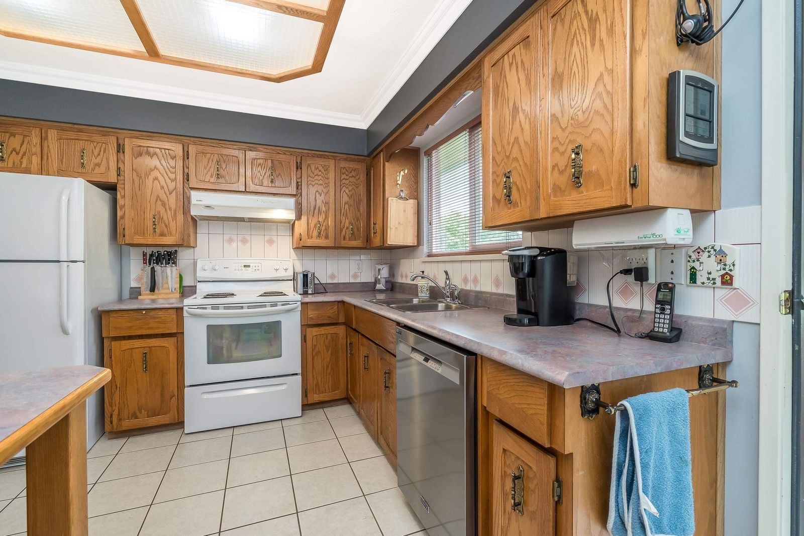 Listing Image 14
