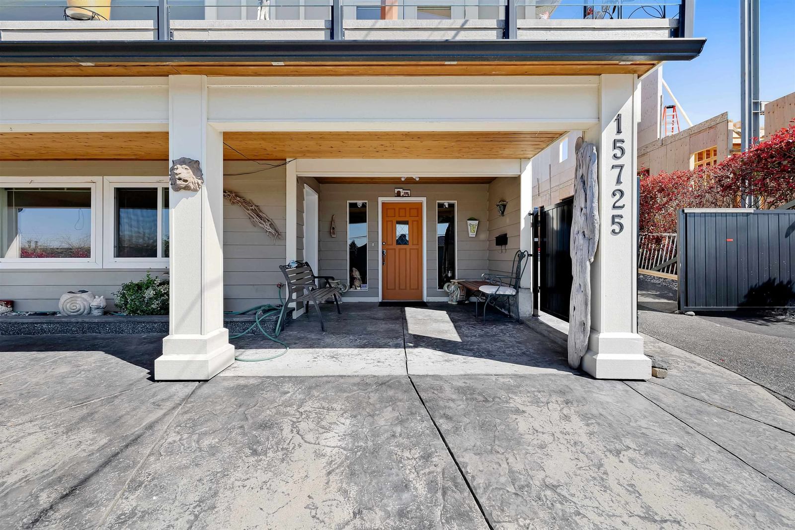 Listing Image 4