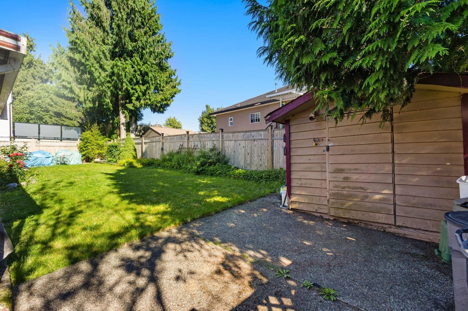 Listing Image 10