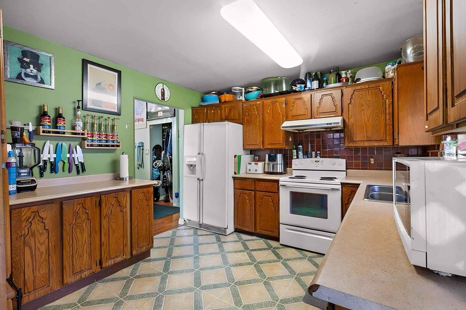 Listing Image 20