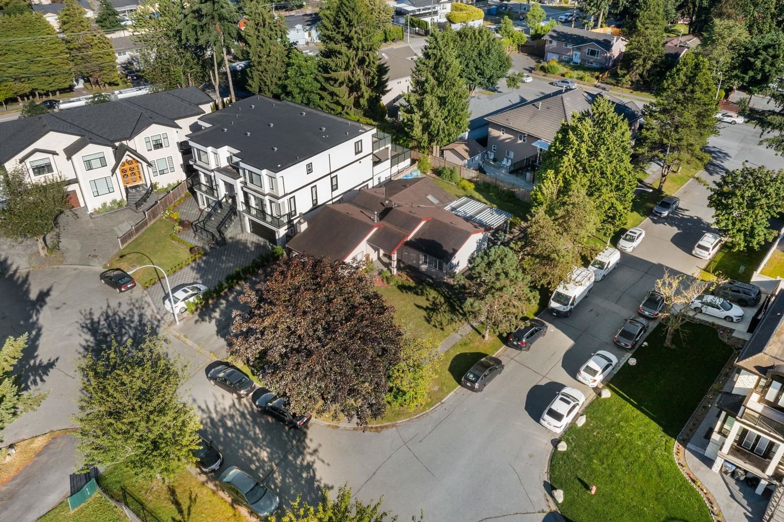 Listing Image 35