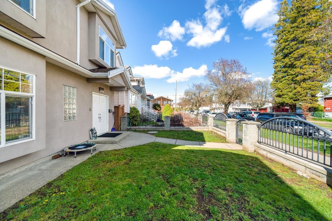 Listing Image 19