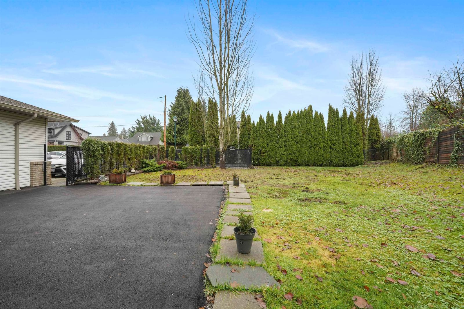 Listing Image 34