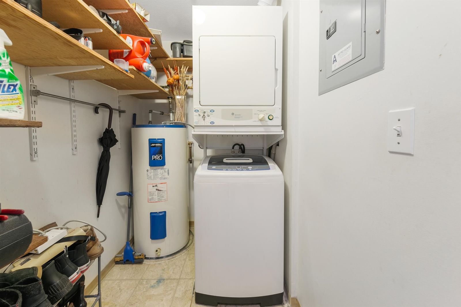 Listing Image 19