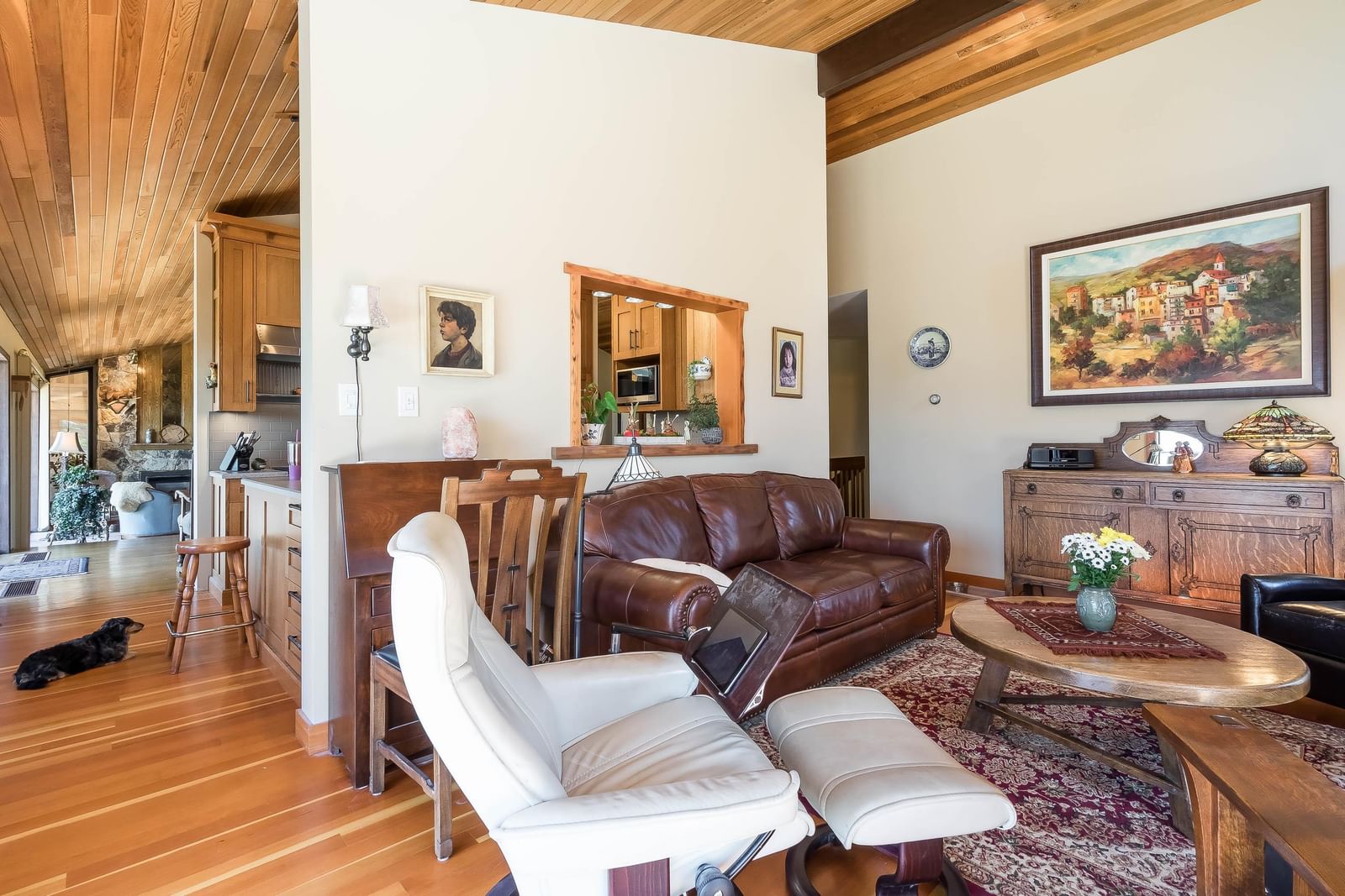 Listing Image 22