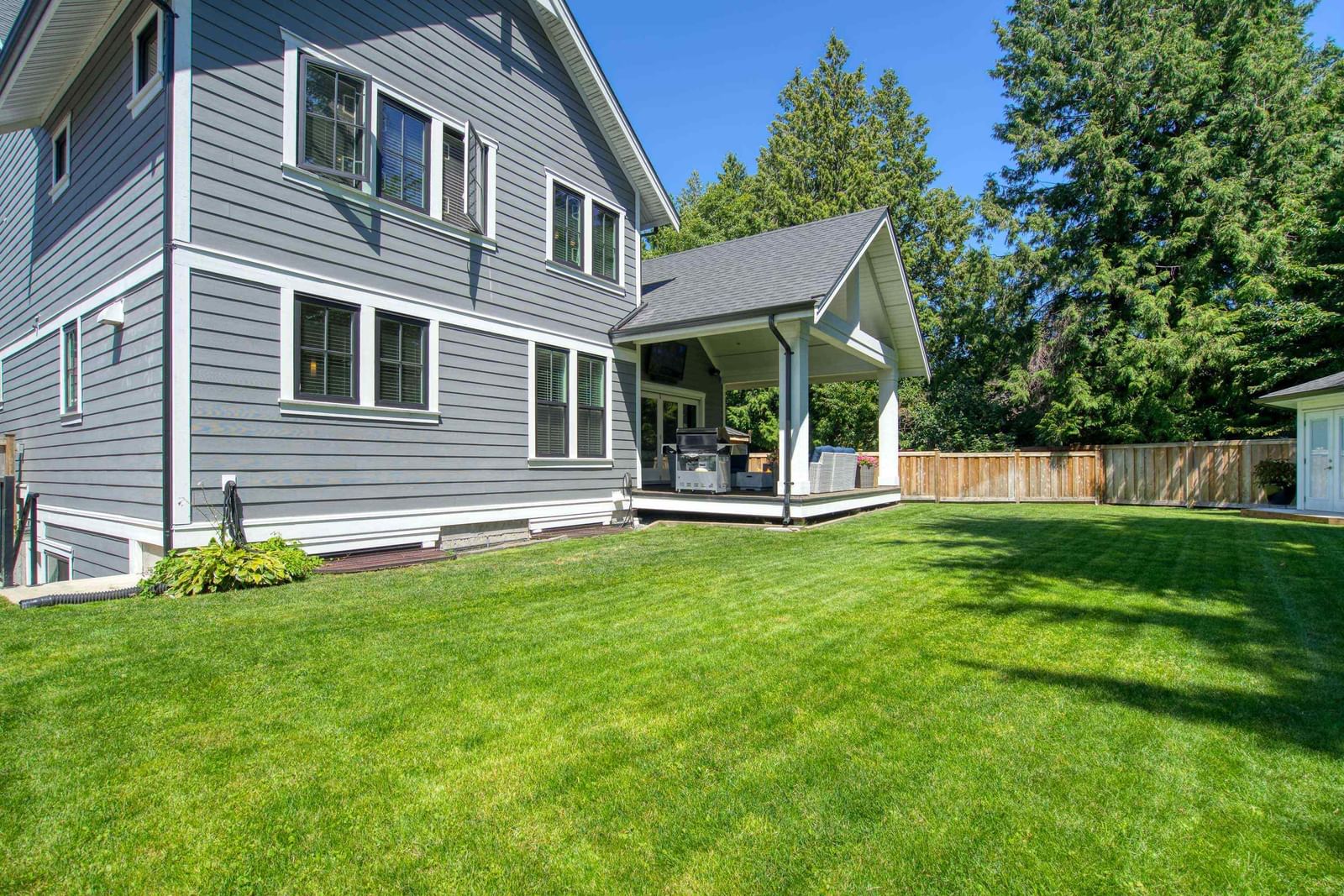 Listing Image 40