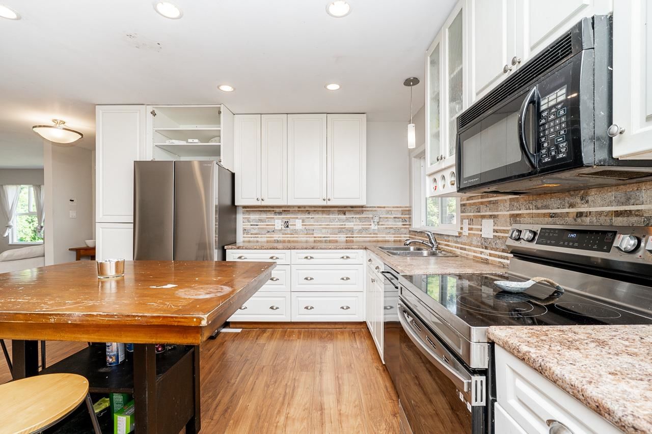 Listing Image 13