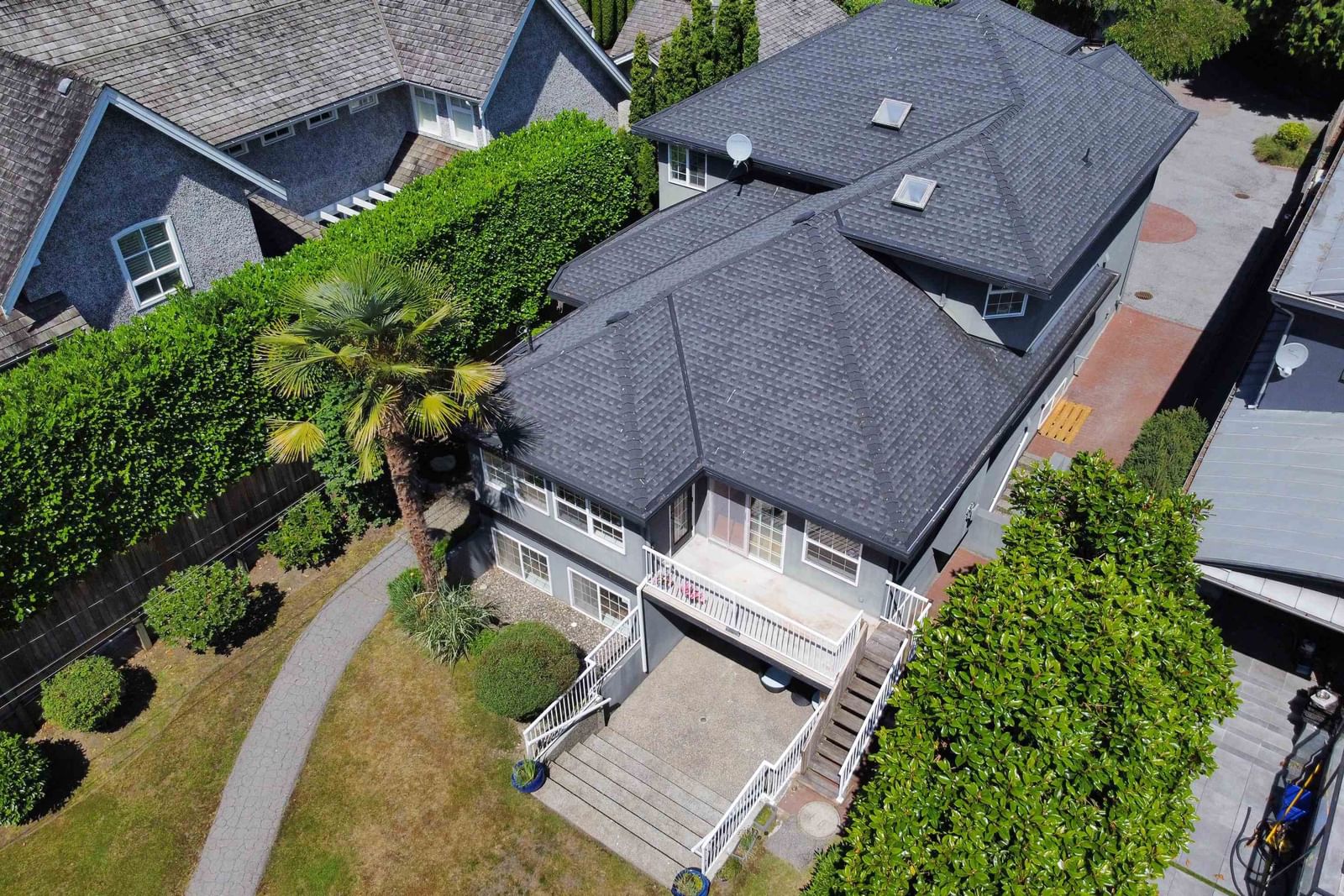 Listing Image 11