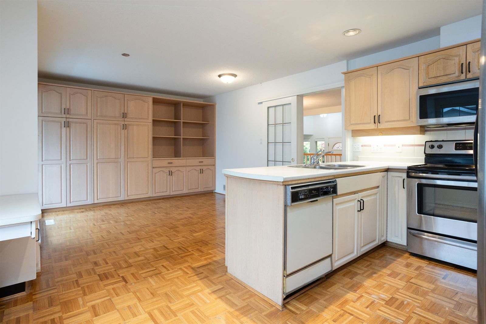 Listing Image 15