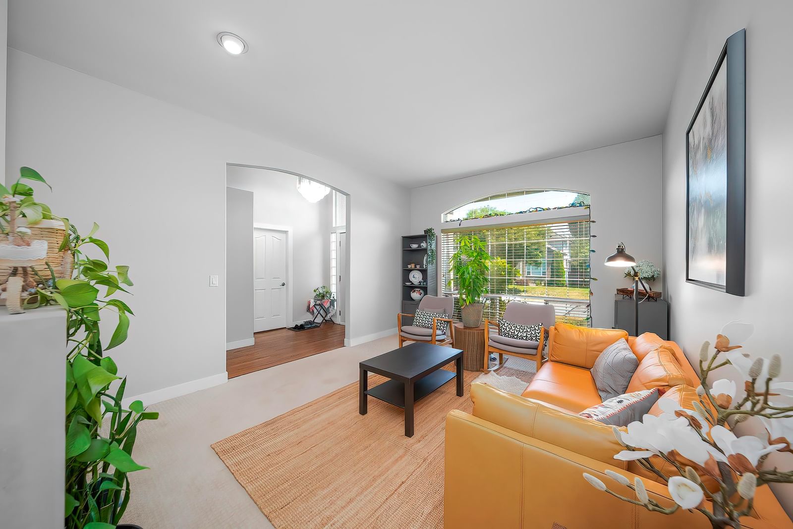 Listing Image 14